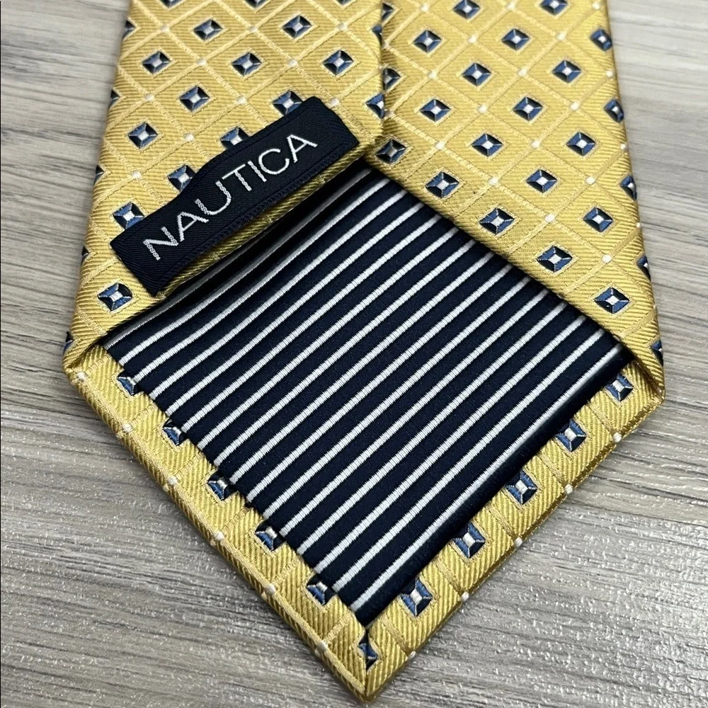 Nautica Men’s Necktie Yellow Gold Blue Diamonds Silk Tie Office Wear Business